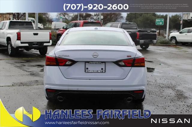 2025 Nissan Altima SR FWD