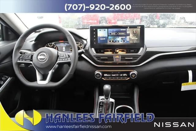 2025 Nissan Altima SR FWD