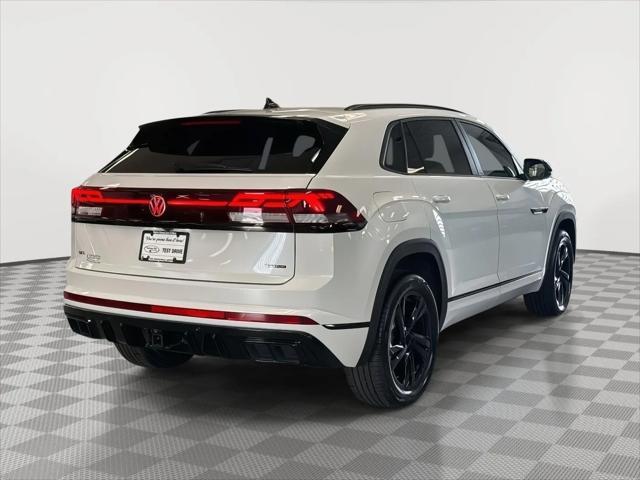 2026 Volkswagen Atlas Cross Sport SEL R-Line Black