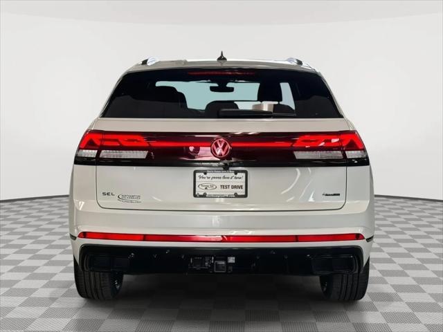 2026 Volkswagen Atlas Cross Sport SEL R-Line Black