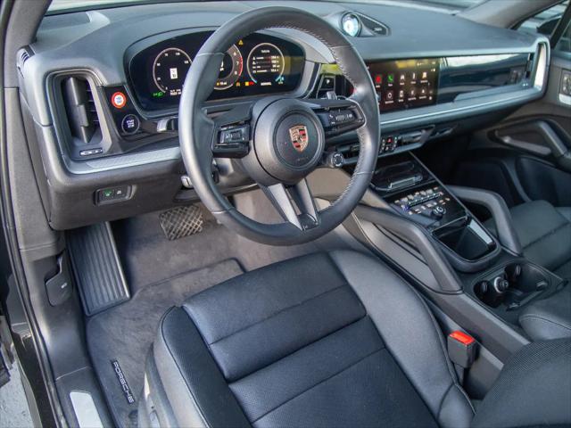 2025 Porsche Cayena Cayenne