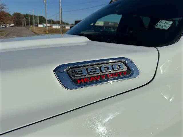 2024 Ram 3500 Big Horn Crew Cab 4x4 8' Box
