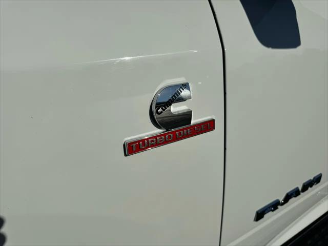 2024 Ram 3500 Big Horn Crew Cab 4x4 8' Box