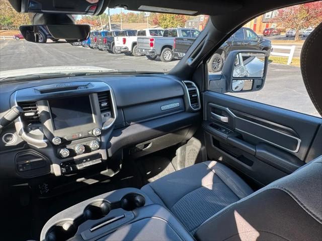 2024 Ram 3500 Big Horn Crew Cab 4x4 8' Box