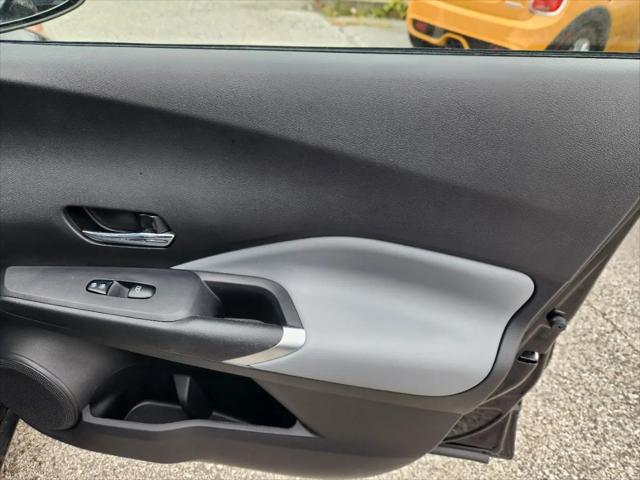 2021 Nissan Kicks SR Xtronic CVT