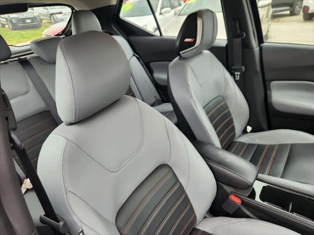 2021 Nissan Kicks SR Xtronic CVT