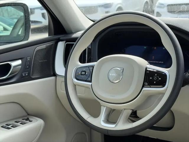 2026 Volvo XC60 B5 Ultra