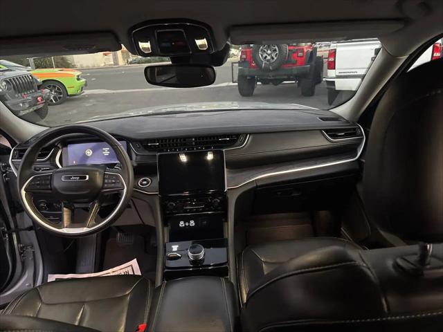 2023 Jeep Grand Cherokee L Limited 4x4