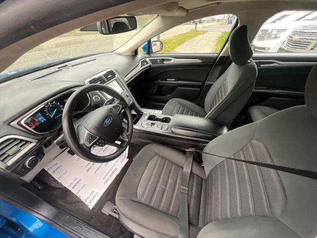 2020 Ford Fusion SE