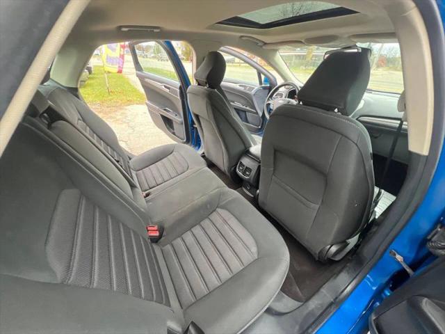 2020 Ford Fusion SE