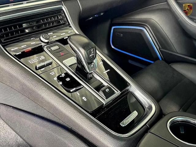 2017 Porsche Panamera 4