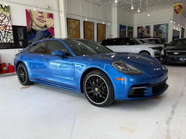 2017 Porsche Panamera 4