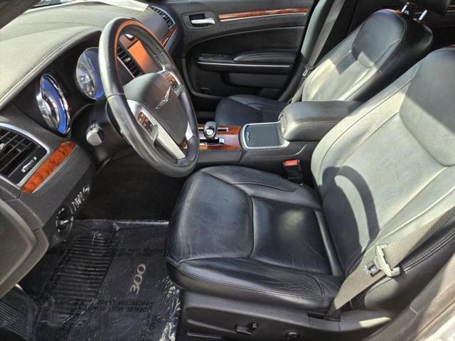 2012 Chrysler 300 Limited