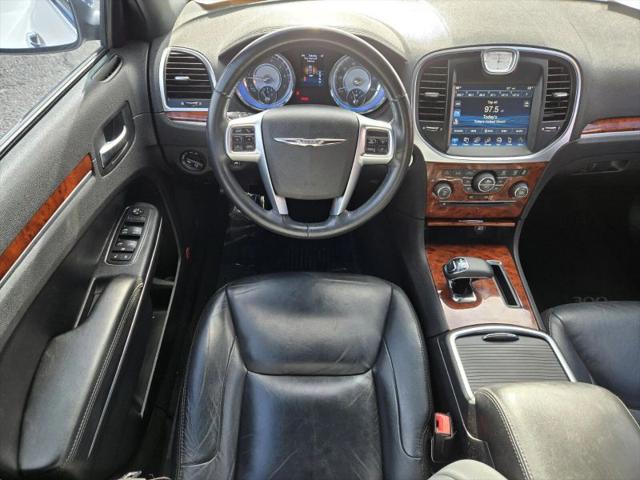 2012 Chrysler 300 Limited