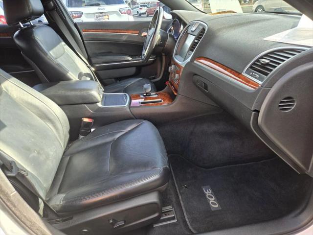 2012 Chrysler 300 Limited