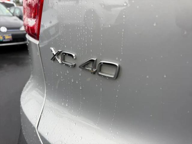 2023 Volvo XC40 B5 Core