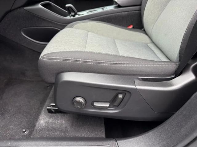 2023 Volvo XC40 B5 Core