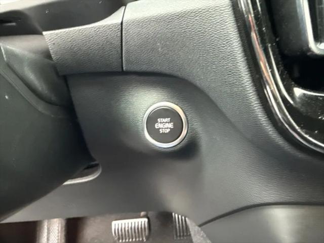 2023 Volvo XC40 B5 Core