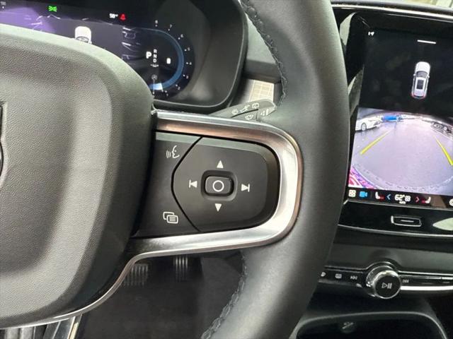 2023 Volvo XC40 B5 Core