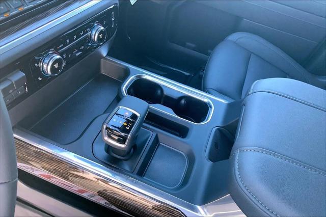 2026 GMC Sierra 1500 Crew Cab, Short Bed, Elevation, 4WD