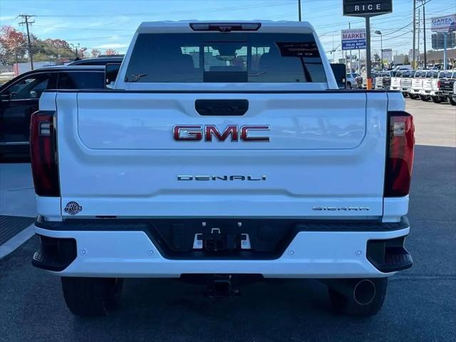 2026 GMC Sierra 2500HD Crew Cab, Standard Bed, Denali, 4WD