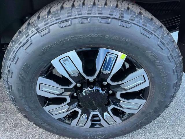 2026 GMC Sierra 2500HD Crew Cab, Standard Bed, Denali, 4WD