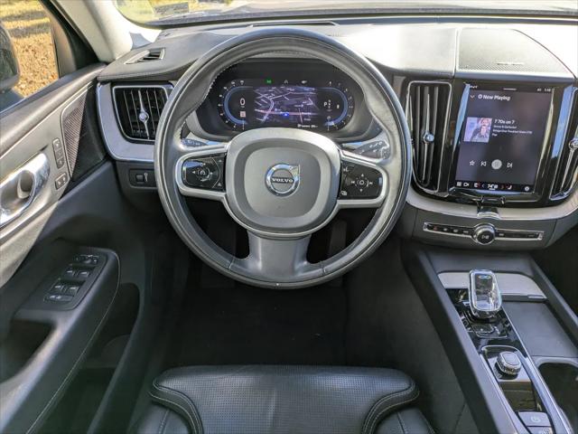 2022 Volvo XC60 B5 Inscription
