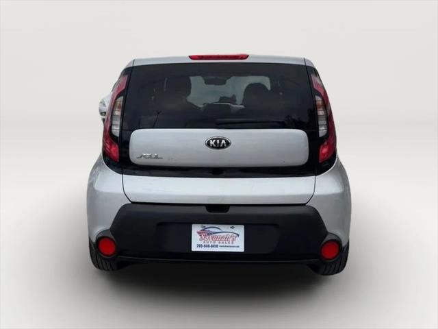 2016 Kia Soul Base