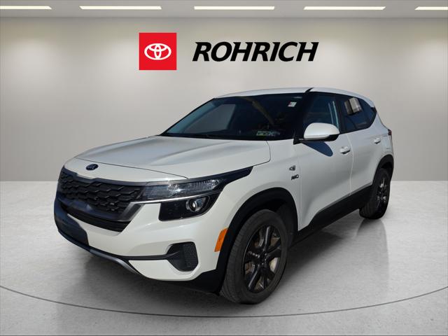 2021 Kia Seltos LX's photo