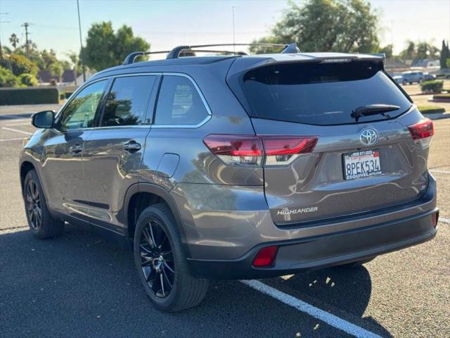 2019 Toyota Highlander SE