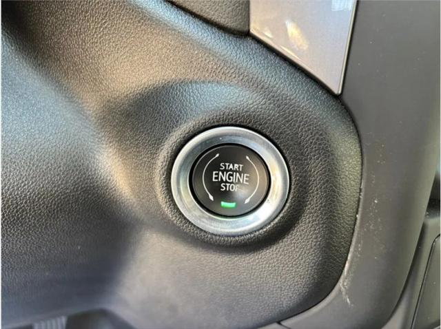 2022 Chevrolet Silverado 1500 4WD Double Cab Standard Bed Custom
