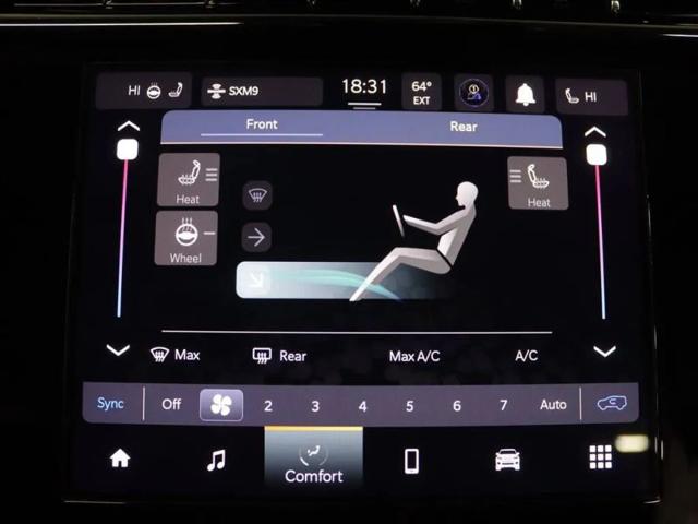 2022 Jeep Grand Cherokee L Laredo 4x4