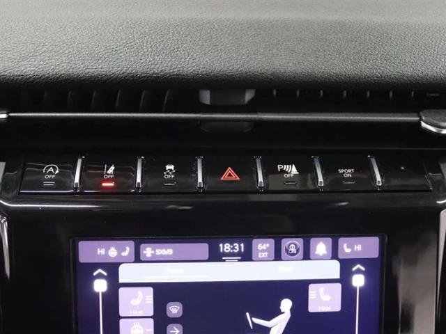 2022 Jeep Grand Cherokee L Laredo 4x4