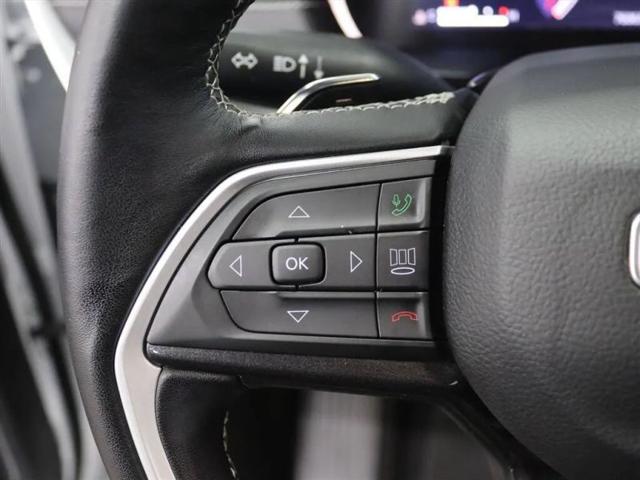 2022 Jeep Grand Cherokee L Laredo 4x4