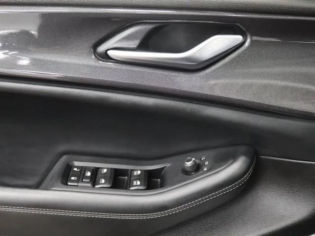 2022 Jeep Grand Cherokee L Laredo 4x4