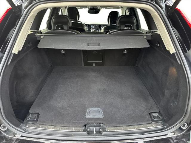 2018 Volvo XC60 T5 Momentum