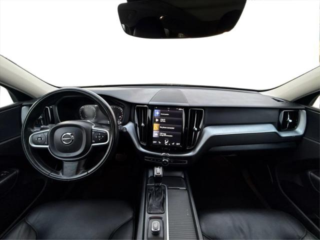 2018 Volvo XC60 T5 Momentum