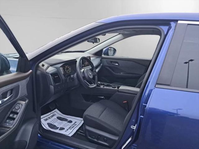 2022 Nissan Rogue SV Intelligent AWD