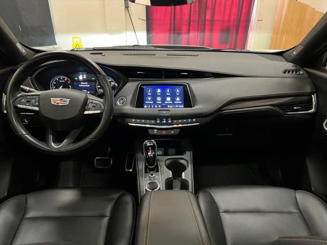 2023 Cadillac XT4 AWD Sport