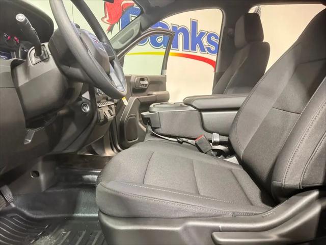 2026 GMC Sierra 1500 Crew Cab, Short Bed, Pro, 4WD