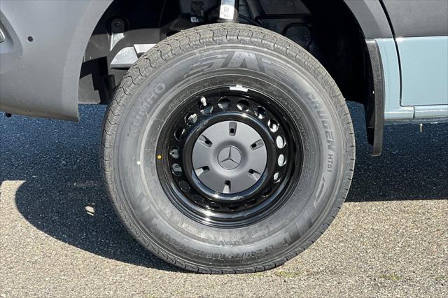 2026 Mercedes-Benz Sprinter 2500 Standard Roof 4-Cyl Diesel HO