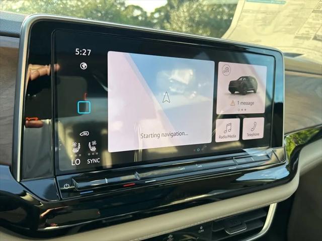 2026 Volkswagen Atlas SE with Technology