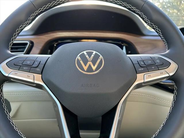 2026 Volkswagen Atlas SE with Technology