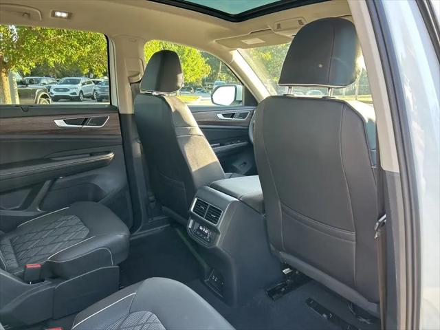 2026 Volkswagen Atlas SEL Premium R-Line