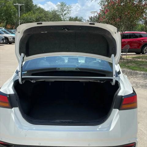 2024 Nissan Altima SR FWD