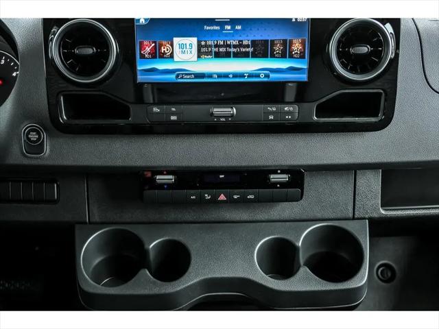 2025 Mercedes-Benz Sprinter 2500 High Roof 4-Cyl Diesel HO