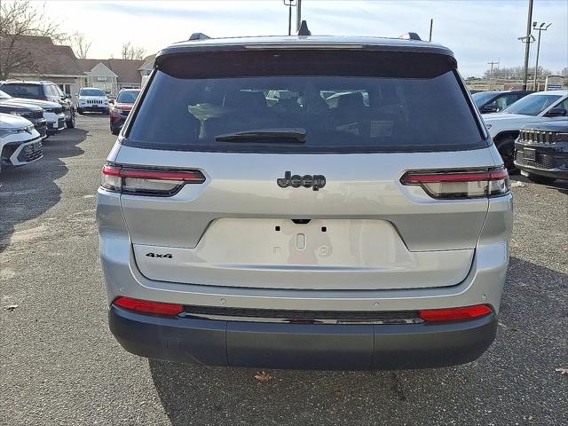 2025 Jeep Grand Cherokee L Altitude X 4x4