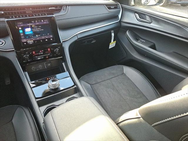 2025 Jeep Grand Cherokee L Altitude X 4x4