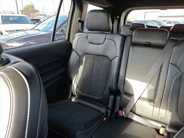 2025 Jeep Grand Cherokee L Altitude X 4x4