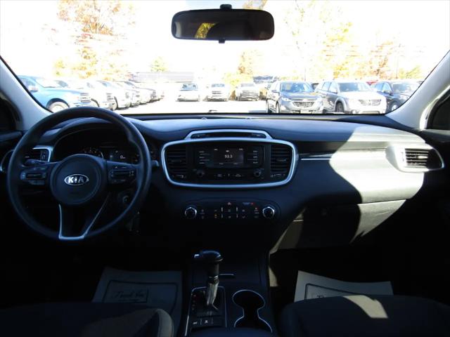 2017 Kia Sorento 3.3L LX